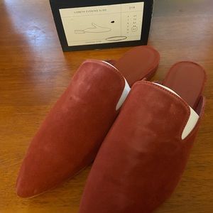 ❗️Brand new in box Able Lizbeth Evening Slide size 10.5 in Cherry Suede❗️